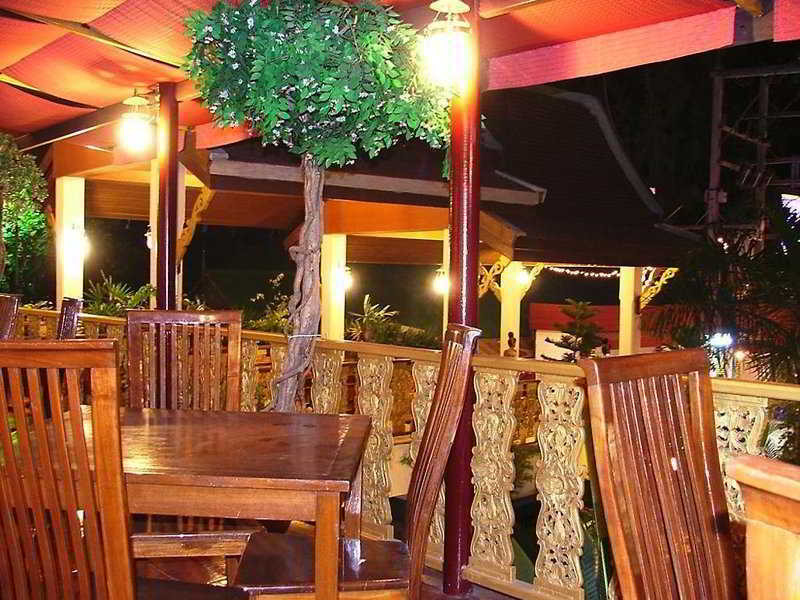 Irest Ao Nang Seafront Vandrarhem Exteriör bild